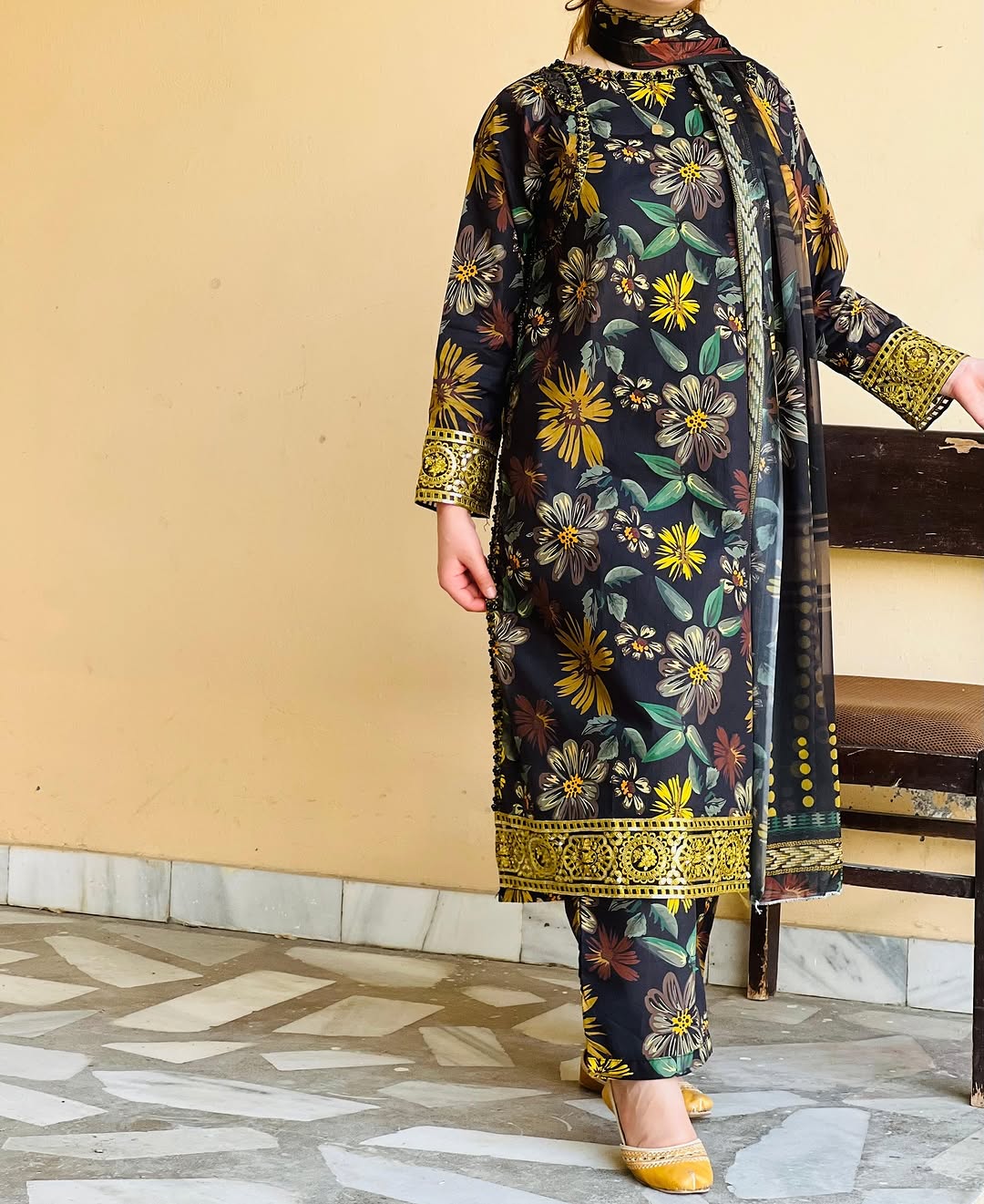 3PC Embroidered Kurta Set & Printed Monar Dupatta - KO14