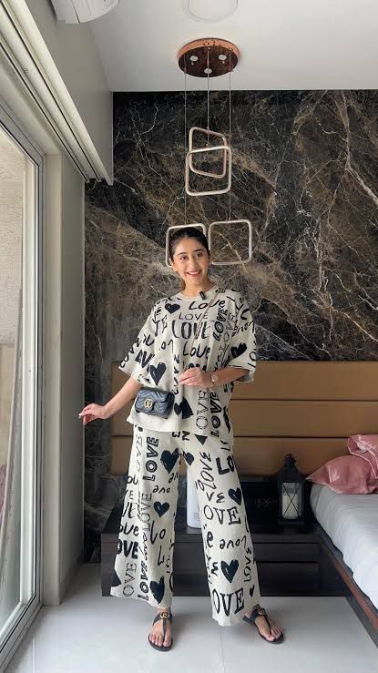 Skin All Over Love Heart Printed The Ultimate Dream Wear Sleep Suit - KO28